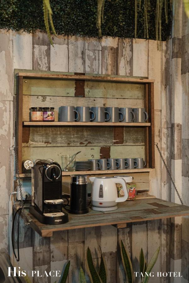 Tang House Hostel Банкок Екстериор снимка